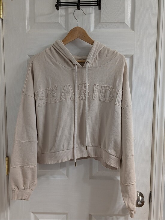 Pilcro Tops - Pilcro Anthropologie Cropped Seaside Hoodie Medium Tan EUC 100% Cotton